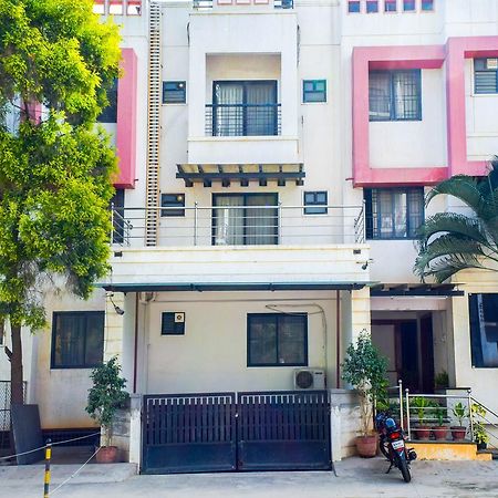 Oyo 5934 Lokaz Hotel Bangalore Exterior foto